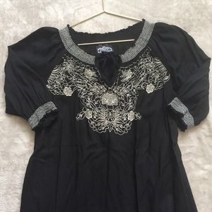 Nordstrom Angie | Women’s  Embroidered Shift Dress